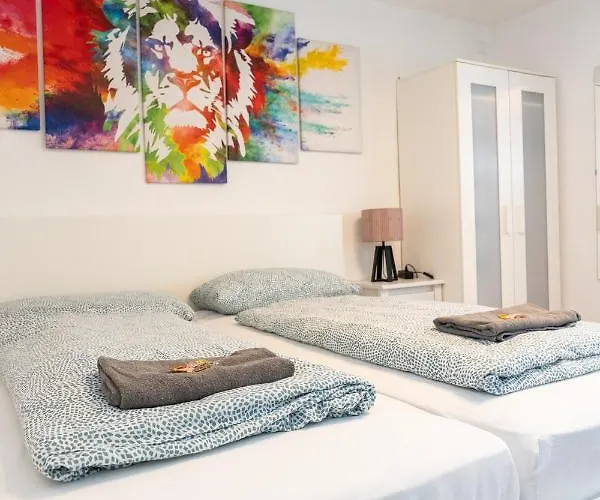 #3 Bequemes Mit Pool Und Garten Accommodatie bij particulieren Memmingen