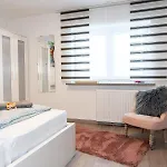 #3 Bequemes Mit Pool Und Garten Séjour chez l'habitant *