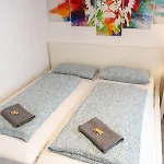 Séjour chez l'habitant #3 Bequemes Mit Pool Und Garten