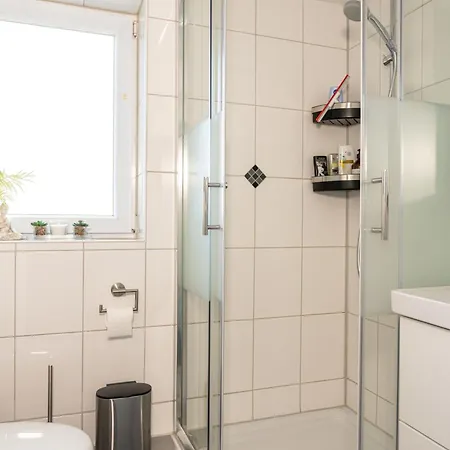 Homestay #3 Bequemes Mit Pool Und Garten