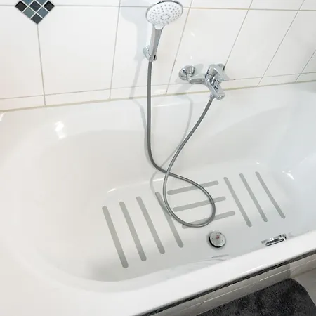 #3 Bequemes Mit Pool Und Garten Homestay Memmingen